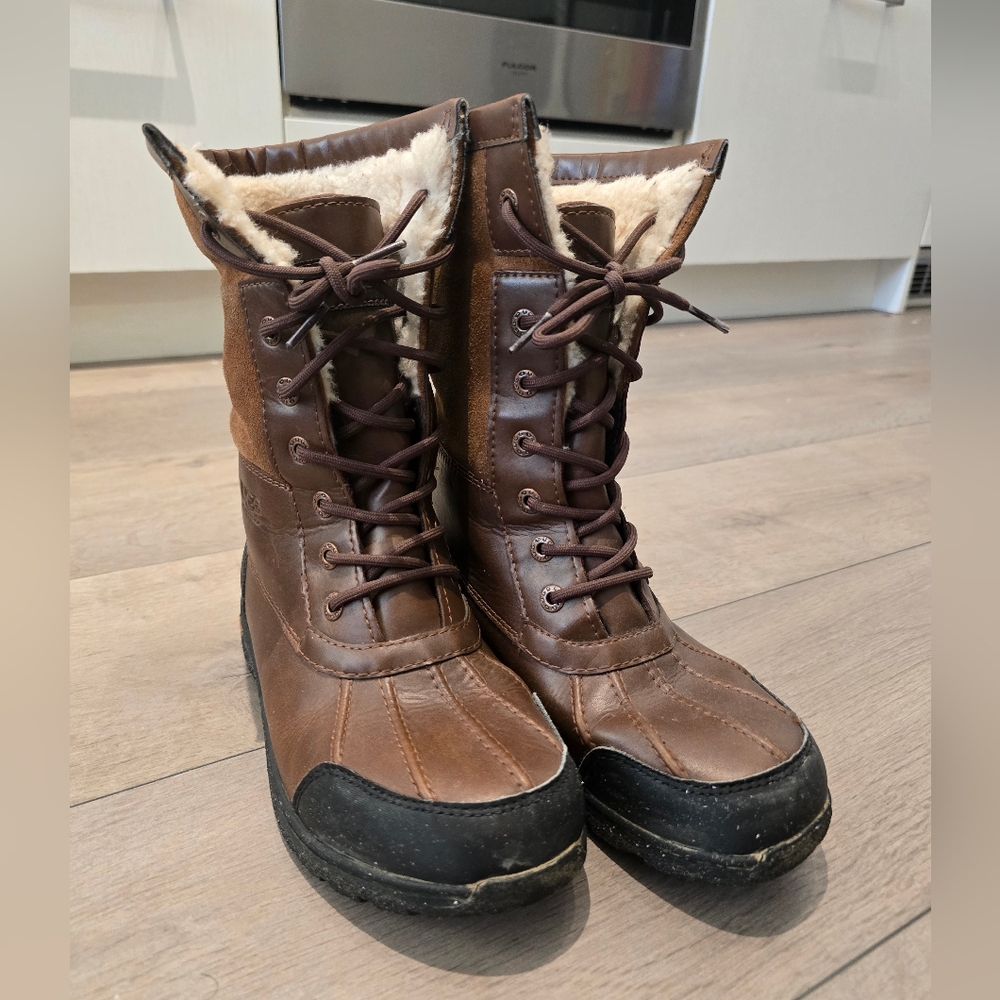 UGG Winter Boots (US 5 1/2)